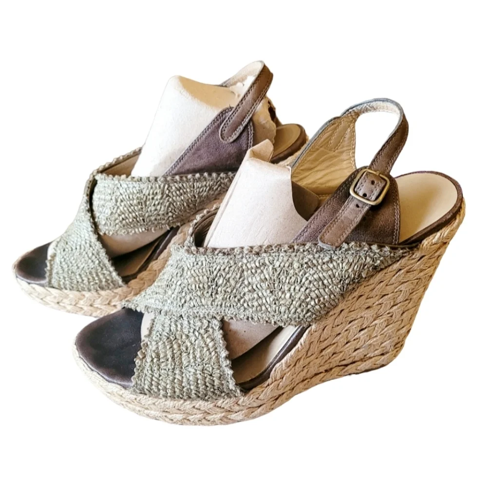 Stuart Weitzman Army Green Wedge Sandals Size 9 Summer Classic Beach - Picture 2 of 5